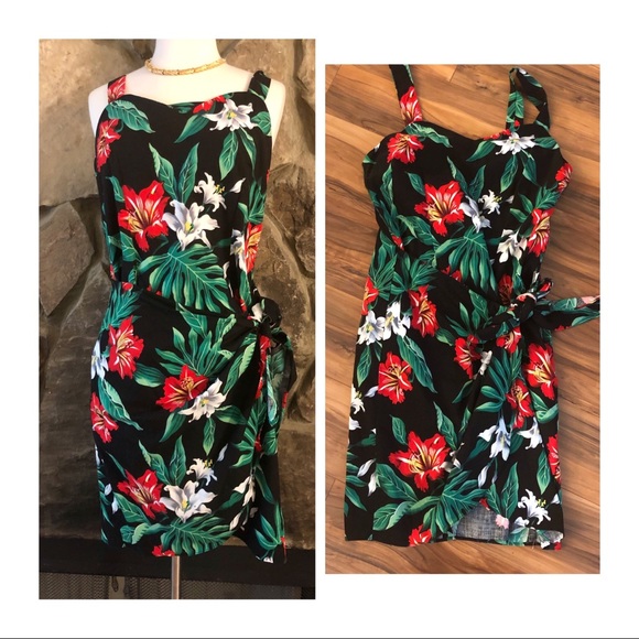 Vintage Dresses & Skirts - 💫sold💫 Vintage Tropical Print Hawaiian Dress